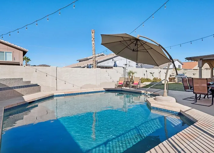 Holiday home The Fritz Carlton Of Glendale By Paseohomesaz *